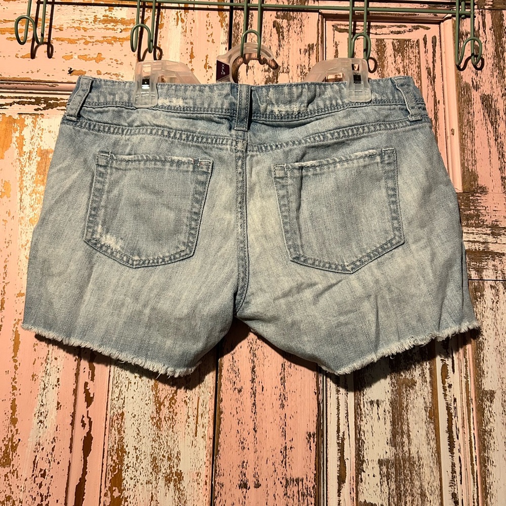 2.1 Denim Faded Blue Ripped Jean Shorts - Picture 5 of 5